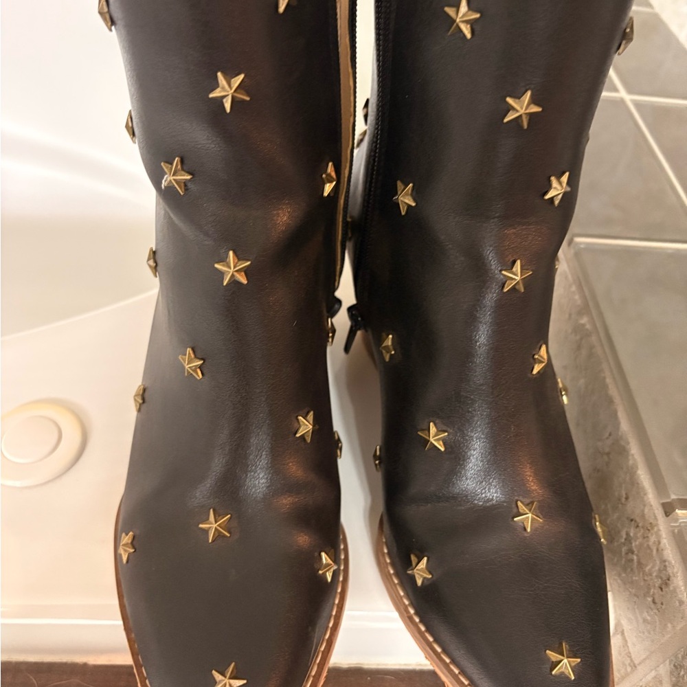 Oasis Black Ankle Boots with Gold Star Accents - Picture 3 of 5